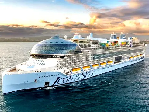 海洋标志号游轮之一：大船