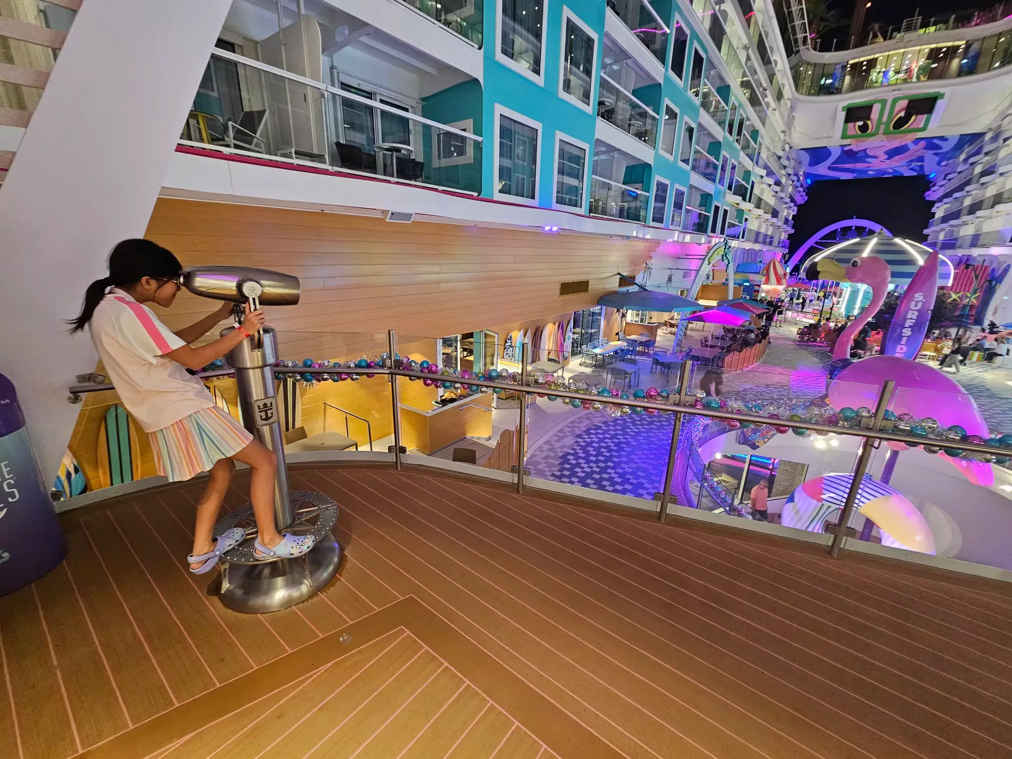 海洋标志号游轮之三：玩耍